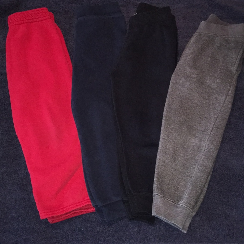 (4) Little boys play sweatpants